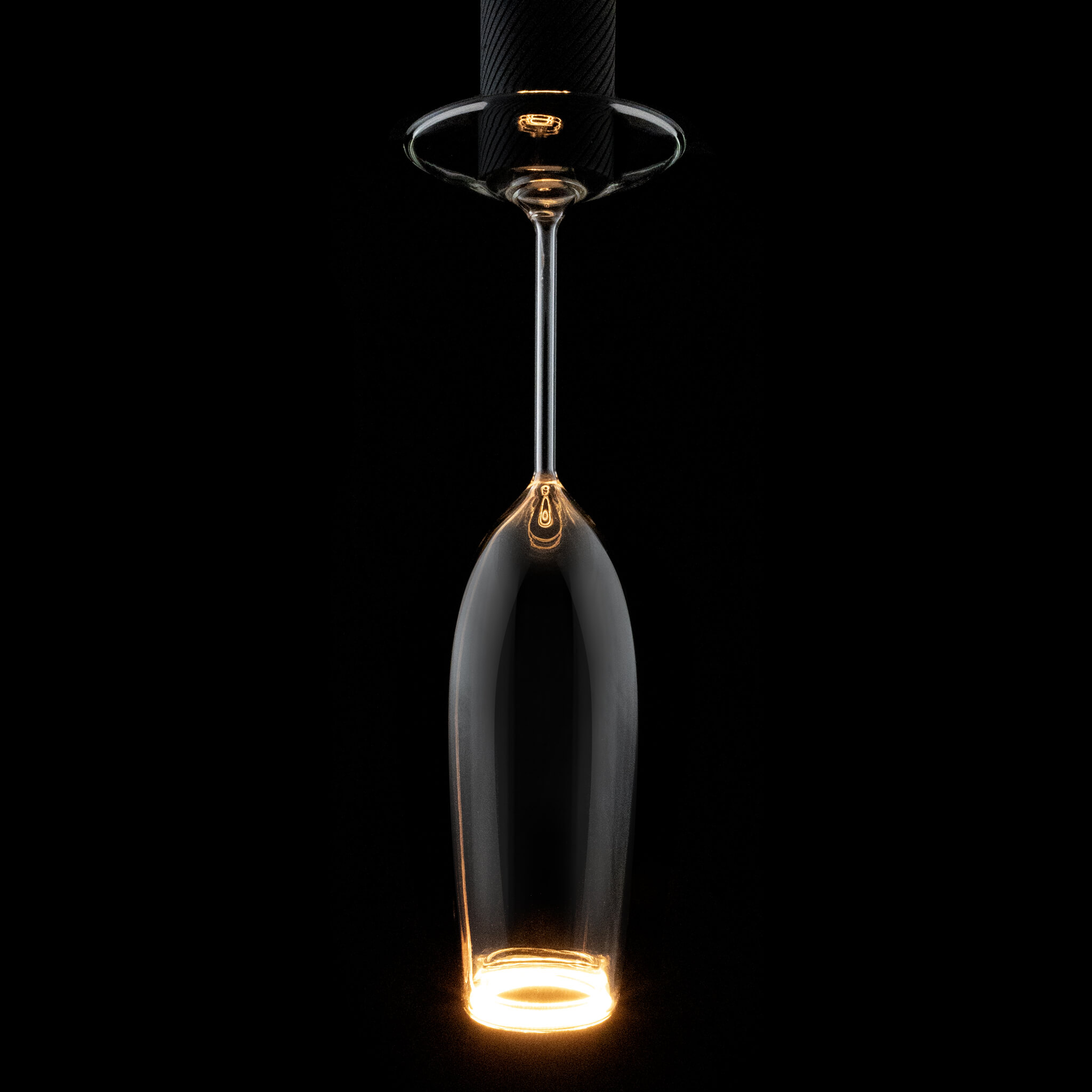 LED žarulja Floating Champagne 400lm E27 2200K dimabilna